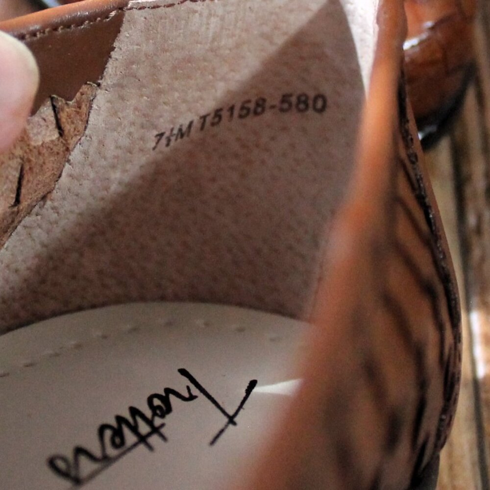 NIB Trotters "Liz" Woven Loafers, Brown Leather, 7.5M - Picture 8 of 11